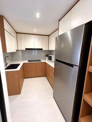 High Oak Condominium (D21), Condominium #621211021